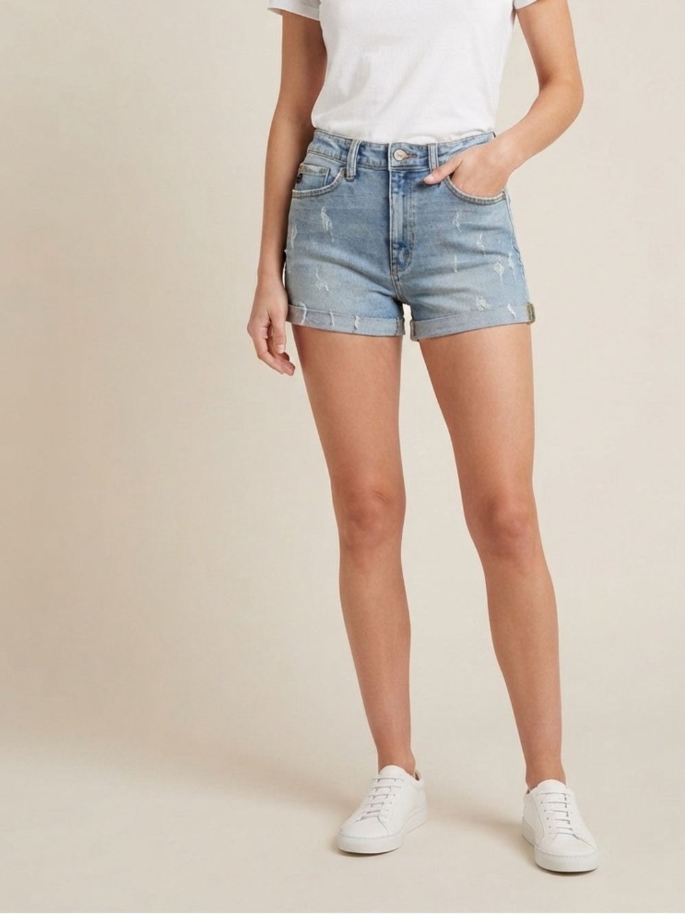 KanCan High Rise Distressed Cuffed Cotton Denim Jean Shorts size medium (28/29)